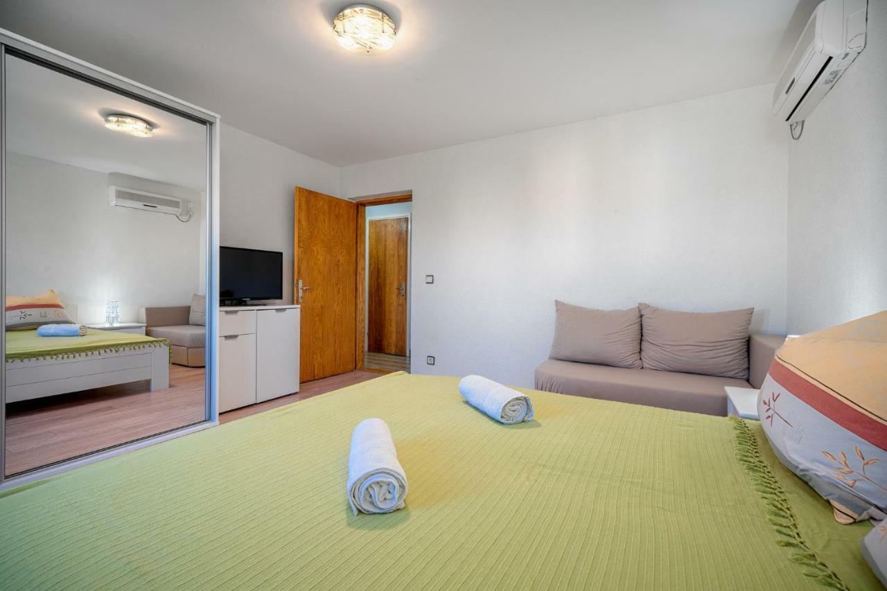 Apartmani Pataca Vodice Exteriér fotografie